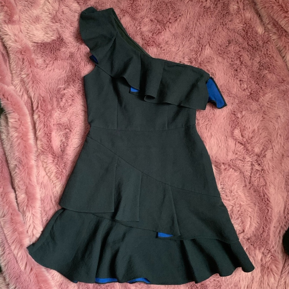 BCBG black one shoulder ruffle dress sz 2